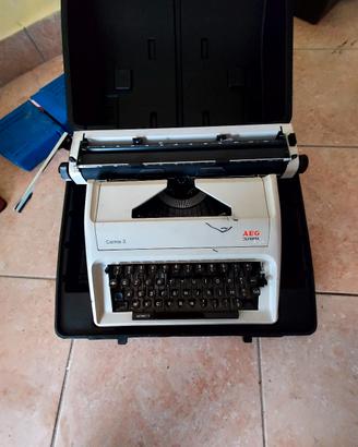 macchina da scrivere
