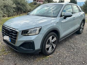 Audi Q2 30 TFSI admired
