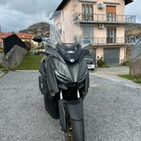 X-MAX 300 Tech-Max 2021