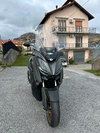 X-MAX 300 Tech-Max 2021