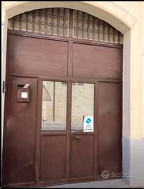 Portone di ferro