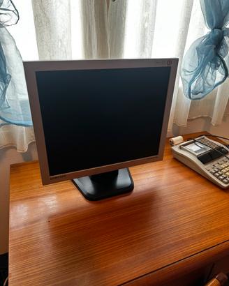 Monitor Samsung 913v