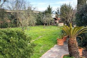 Villa di 270 m² con più di 5 locali a Carmignano