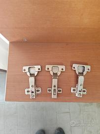 3 cerniere a scodellino per mobili