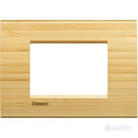 LNA4803LBA – Placca BTicino Livinglight 3m Bambù