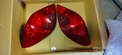 COPPIA FANALI POSTERIORI PEUGEOT 207