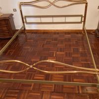 Letto in ottone