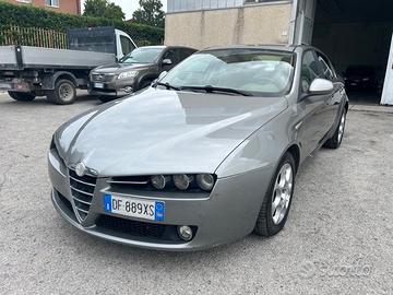 Alfa Romeo 159 1.9 JTDm 16V Progression Q-Tronic