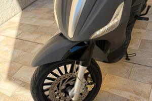 piaggio beverly 300
