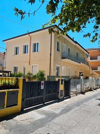 Camere con bagno privato per studenti universitari