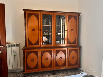 Credenza in legno