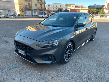 Ford Focus 1.0 ecoboost ST-Line 125cv