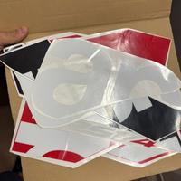 Adesivi aprilia rsv4