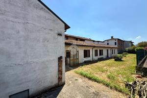 CASA SEMINDIPENDENTE A RIPALTA CREMASCA