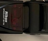 Nikon spedlight sb-700