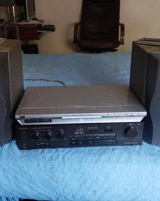 amplificatore , lettore cd e casse