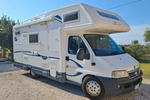 CI mizar garage - Camper mansardato