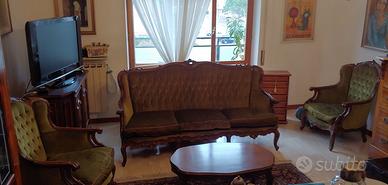 Divano Vintage e/o poltrone