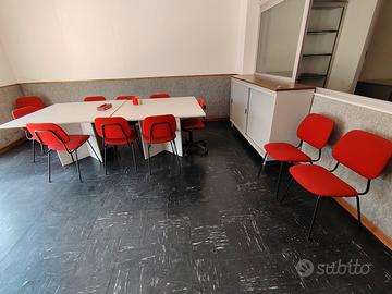 Per rinnovo locale - arredamento ufficio 