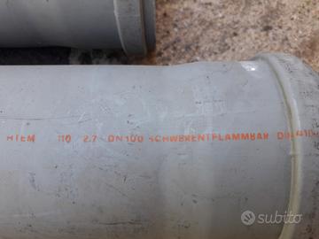 N.3 tubi nuovi con guarnizione in Pvc grigi d.110