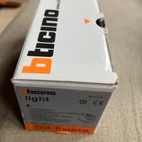 Interruttore magnetotermico