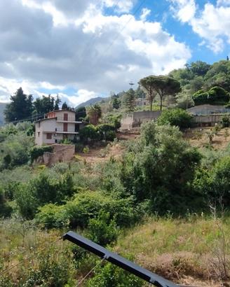 Altofonte appartamento in villa con giardino