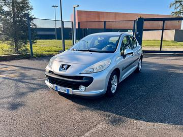 Peugeot 207 1.4 VTi 72500km