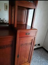 Credenza in olmo stile liberty 