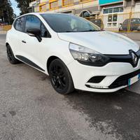Renault Clio dCi 8V 90 CV 2 POSTI OK NEOPATENTATI