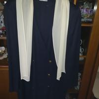 Abito blu doppio petto