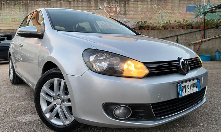 Volkswagen Golf 6 2.0 TDI 110CV full opt nuova 200
