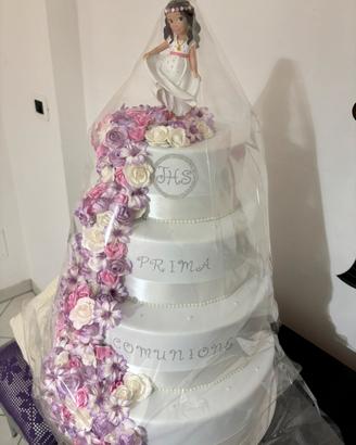 Torta finta comunione bambina
