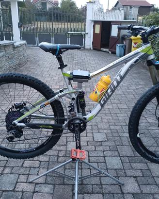 giant trance tg M