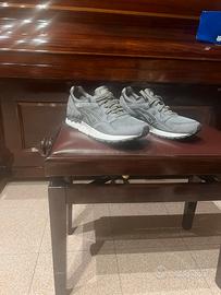 scarpe asics