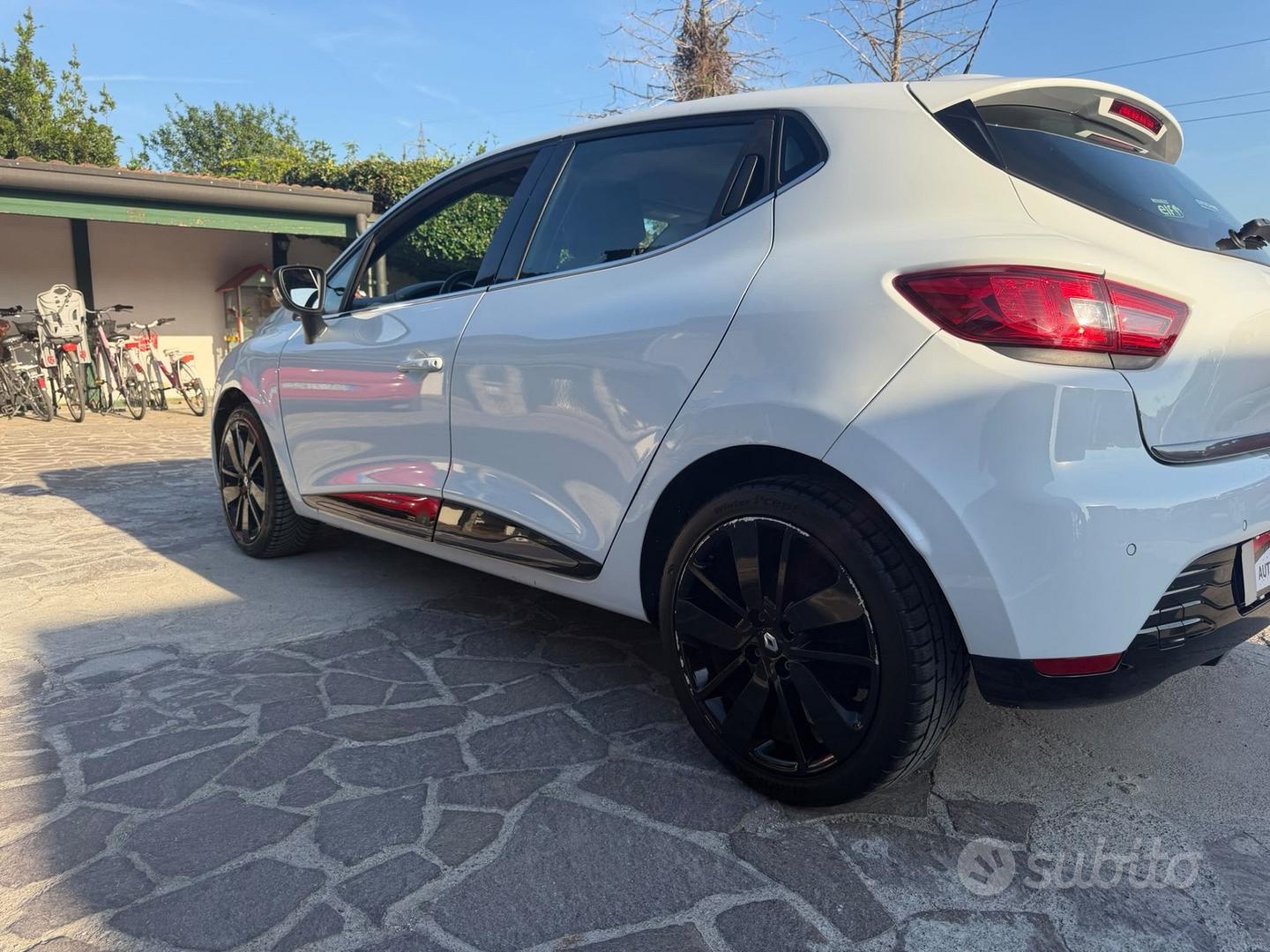 Renault Clio 2014 photo 3