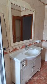 mobile bagno con specchio