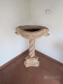 FONTE BATTESIMALE/ACQUASANTIERA IN MARMO 