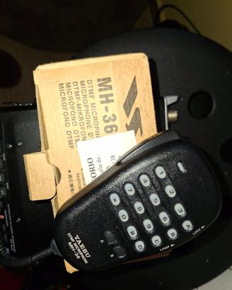 Yaesu Microfono MH-36