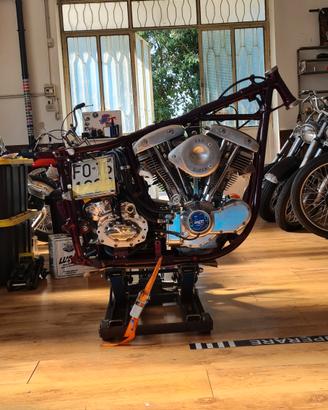 Harley Davidson early shovel 1969