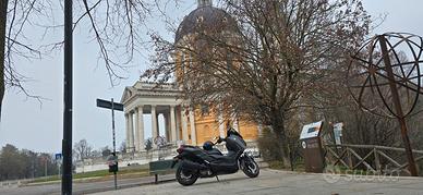 Yamaha X-Max 300 nuovo modello – Garanzia 07/2028