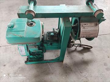 Montacarichi a scoppio 