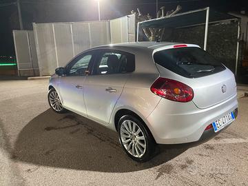 Fiat  bravo 1.6 120 cavalli multjet