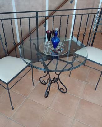 Set tavolo in vetro e 2 sedie in ferro battuto