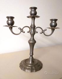 Candelabro in peltro a tre fiamme