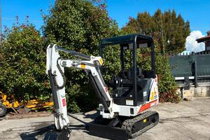 E268 - MINI ESCAVATORE 16 Q BOBCAT 320