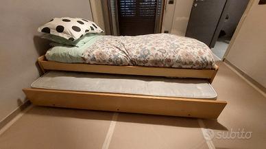 Letto con letto estraibile