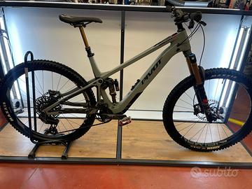 ebike PIVOT SHUTTLE SL PRO 2024 tg XL