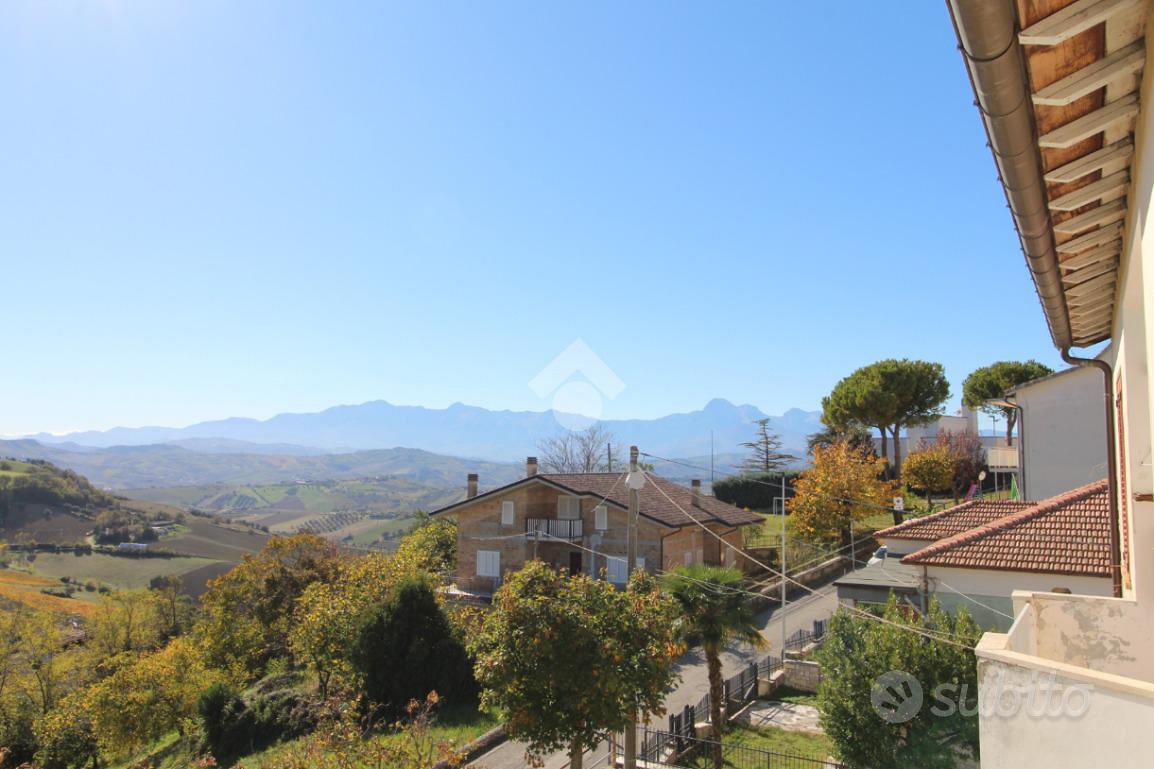 Apartment in Bellante, Case Loretone - Vista 3
