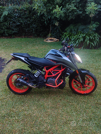 KTM Duke 390 2021