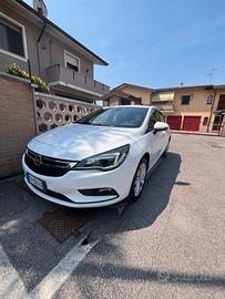 Opel astra 1.4 cng